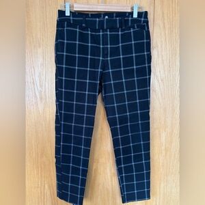 Old Navy, Size 6, Black & Whiter Checkered